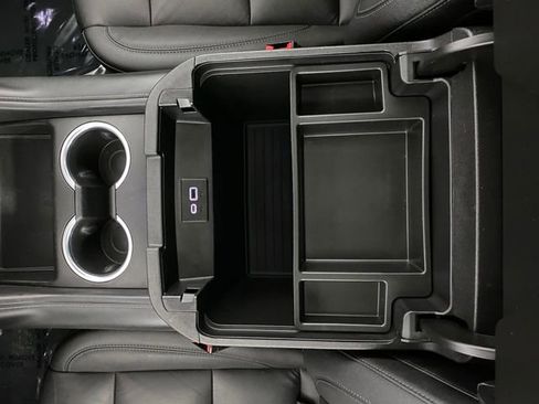 Certified 2022 Chevrolet Tahoe LT w/ Luxury Package image 27