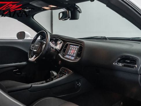 Used 2021 Dodge Challenger SRT Hellcat image 41