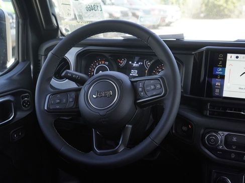 New 2026 Jeep Gladiator Sport AWD/4WD image 28