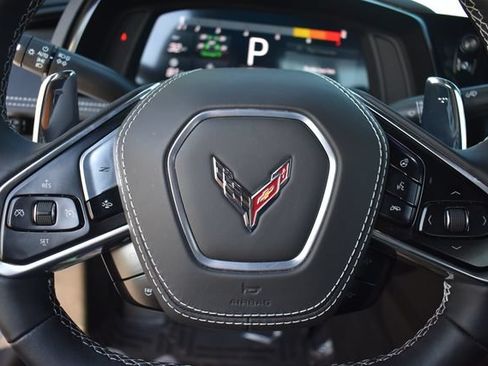 Used 2025 Chevrolet Corvette Stingray Preferred Cpe w/ Z51 Performance Package RWD image 24