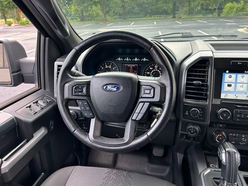 Used 2018 Ford F150 XLT w/ Equipment Group 302A Luxury AWD/4WD image 22