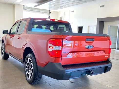 Used 2024 Ford Maverick Lariat AWD/4WD image 5