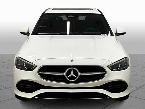 Used 2025 Mercedes-Benz C 300 Sedan image 3