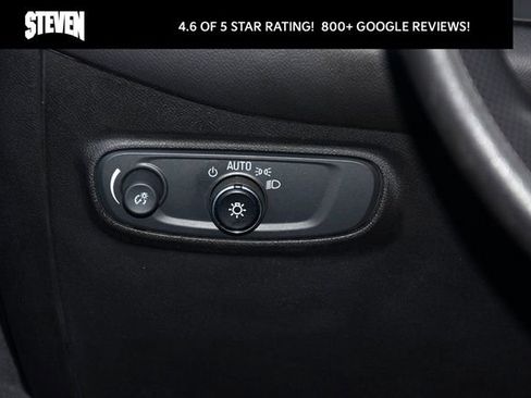 Used 2021 Chevrolet Equinox LT FWD image 21