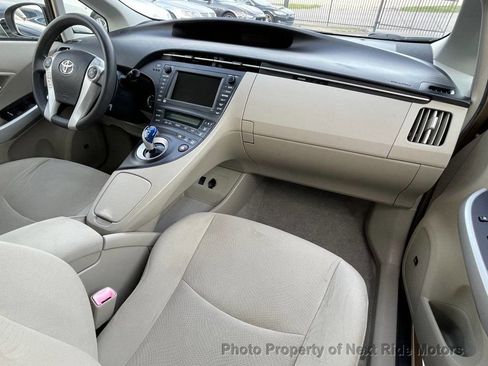 Used 2010 Toyota Prius FWD image 16