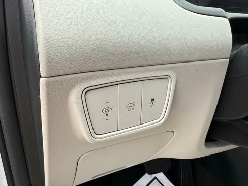 Used 2022 Hyundai Tucson SEL w/ Convenience + Premium Package image 11