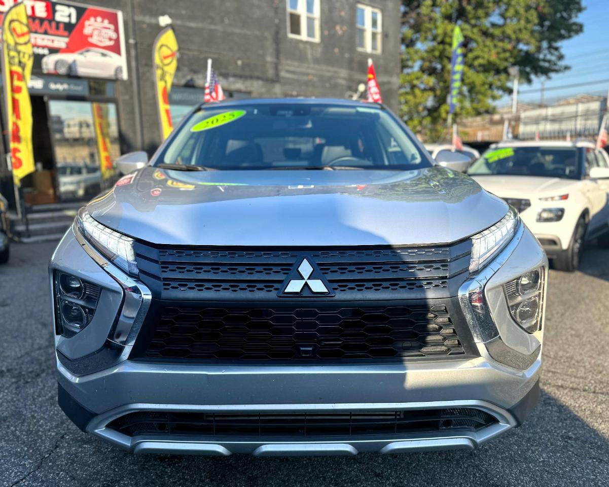 Used 2025 Mitsubishi Eclipse Cross SE AWD/4WD image 2