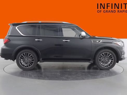 Used 2023 INFINITI QX80 Sensory AWD/4WD image 8