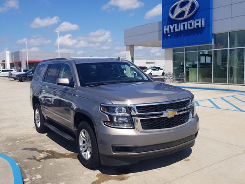Used 2019 Chevrolet Tahoe LT w/ Max Trailering Package RWD image 1