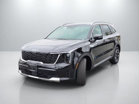 New 2026 Kia Sorento S FWD image 8