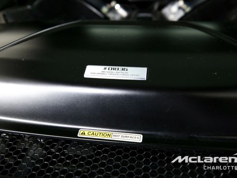 Used 2018 Acura NSX image 23