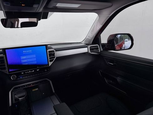 Used 2024 Toyota Sequoia Limited image 40