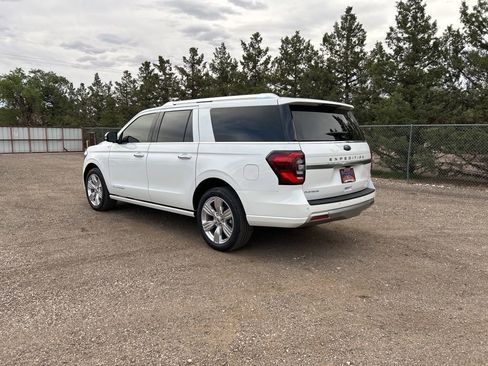 Used 2022 Ford Expedition Max Platinum AWD/4WD image 4