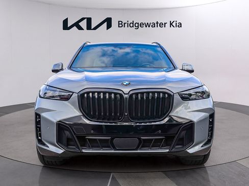 Used 2024 BMW X5 xDrive40i w/ M Sport Package AWD/4WD image 2
