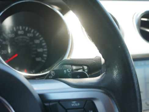 Used 2017 Ford Mustang Premium image 42