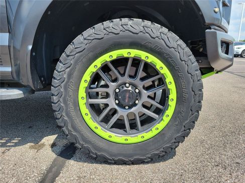 Used 2017 Ford F150 Raptor w/ Equipment Group 802A Luxury AWD/4WD image 5
