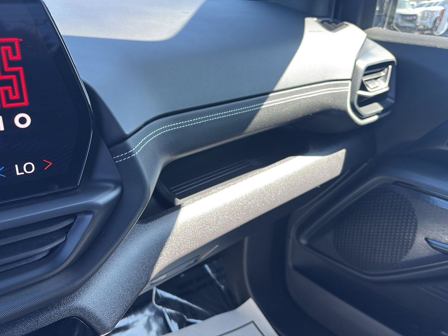 Used 2026 Chevrolet Silverado EV LT AWD/4WD image 18