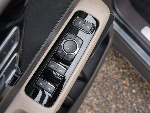 Used 2023 Lincoln Aviator Reserve w/ Elements Package Plus AWD/4WD image 22