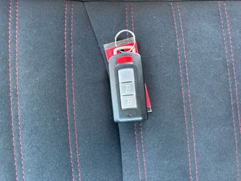 Used 2024 Mitsubishi Outlander Sport SE image 9