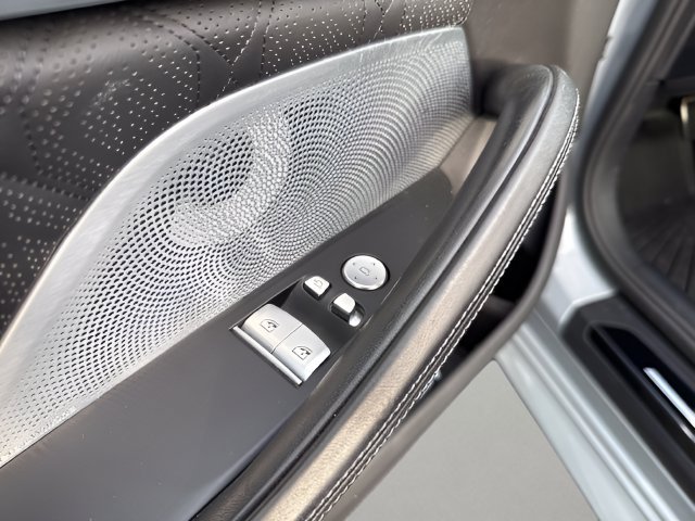 Certified 2023 BMW M8 Competition AWD/4WD image 11