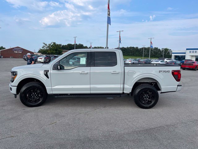 New 2026 Ford F150 XLT w/ Equipment Group 302A MID AWD/4WD image 9
