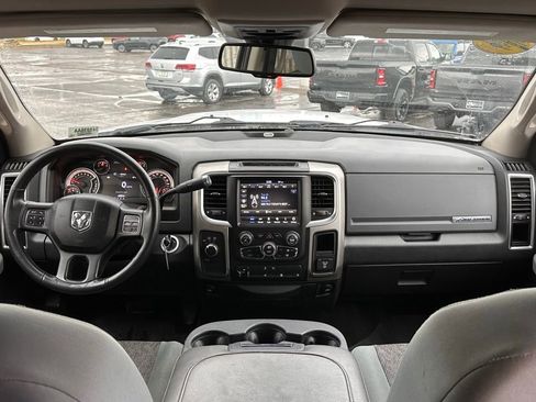 Used 2018 RAM 2500 Big Horn AWD/4WD image 19