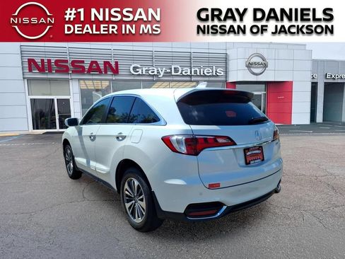Used 2017 Acura RDX w/ Advance Package FWD image 5