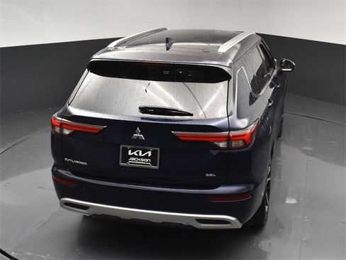 Used 2024 Mitsubishi Outlander SEL image 46