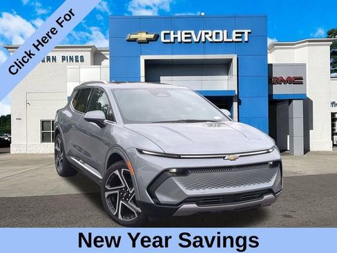 New 2025 Chevrolet Equinox EV LT image 1