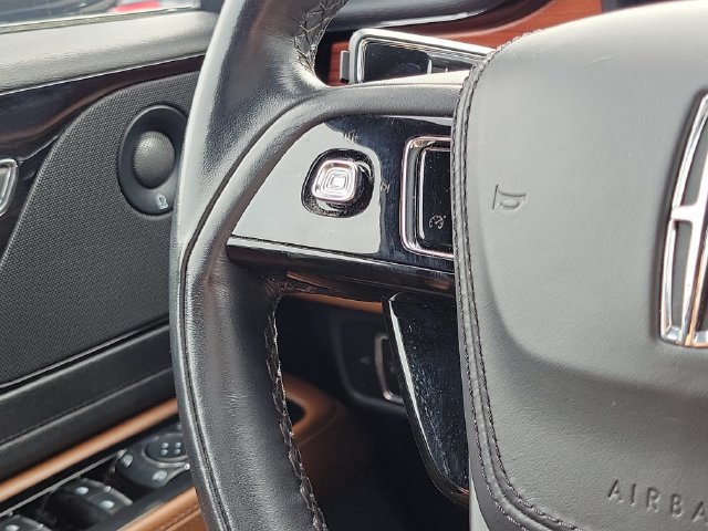 Used 2023 Lincoln Aviator Reserve w/ Elements Package Plus AWD/4WD image 12