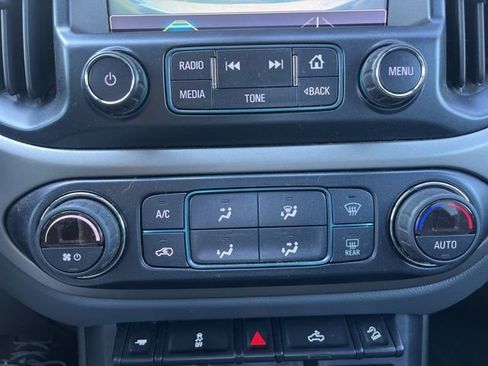 Used 2018 Chevrolet Colorado Z71 image 11