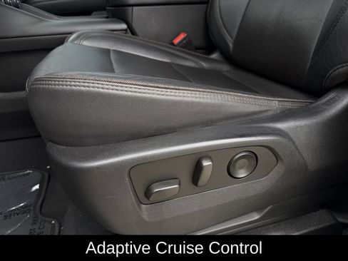 Used 2023 Chevrolet Tahoe High Country AWD/4WD image 35