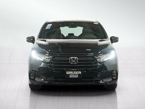 Used 2024 Honda Odyssey Sport image 8