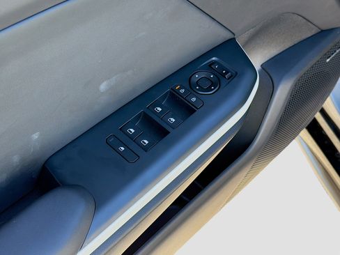 Used 2025 Kia K4 GT-Line Turbo image 23