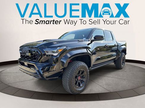 Used 2025 Toyota Tacoma TRD Pro AWD/4WD image 8