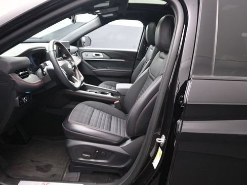 Certified 2025 Ford Explorer ST-Line w/ Premium Package AWD/4WD image 10