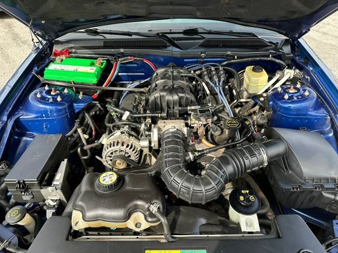 Used 2006 Ford Mustang Coupe RWD image 13