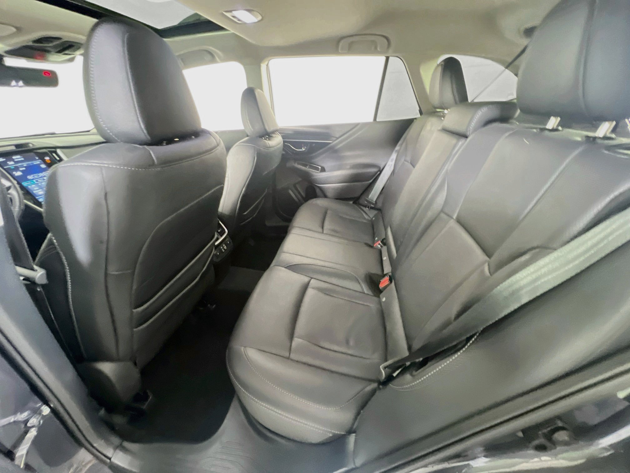 Used 2023 Subaru Outback Limited AWD/4WD image 24