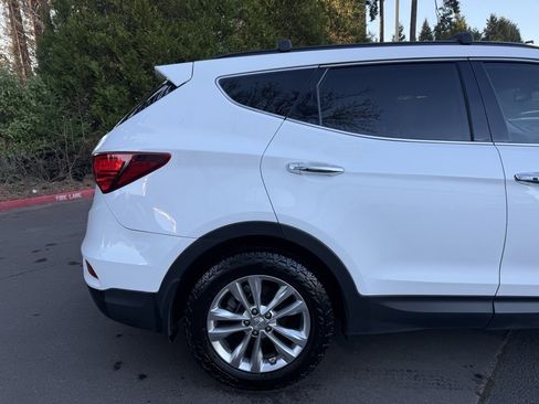 Used 2018 Hyundai Santa Fe Sport 2.0T w/ Cargo Package image 11