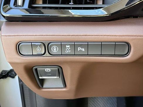 Used 2023 Acura MDX w/ Technology Package image 15