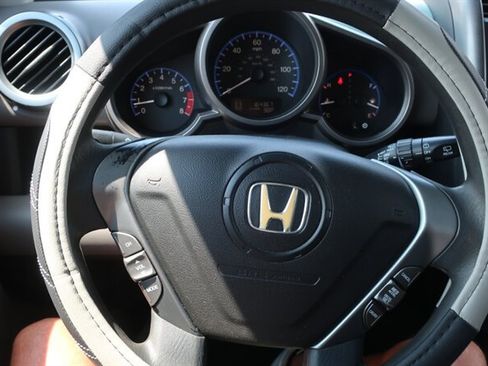 Used 2011 Honda Element EX image 18