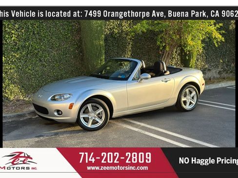 Used 2007 MAZDA MX-5 Miata Sport RWD image 12