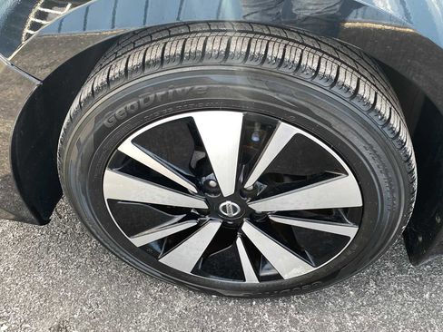 Used 2019 Nissan Altima 2.5 SV image 40