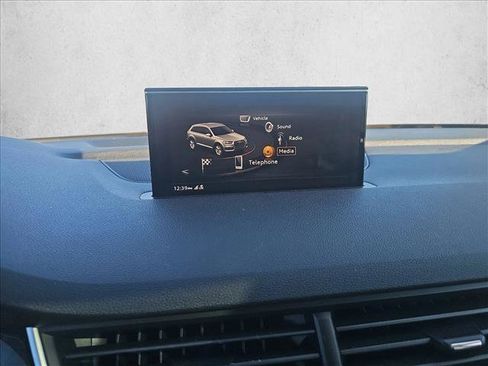 Used 2017 Audi Q7 3.0T Premium Plus image 22