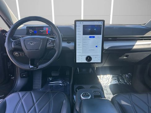 Used 2022 Ford Mustang Mach-E Select image 13