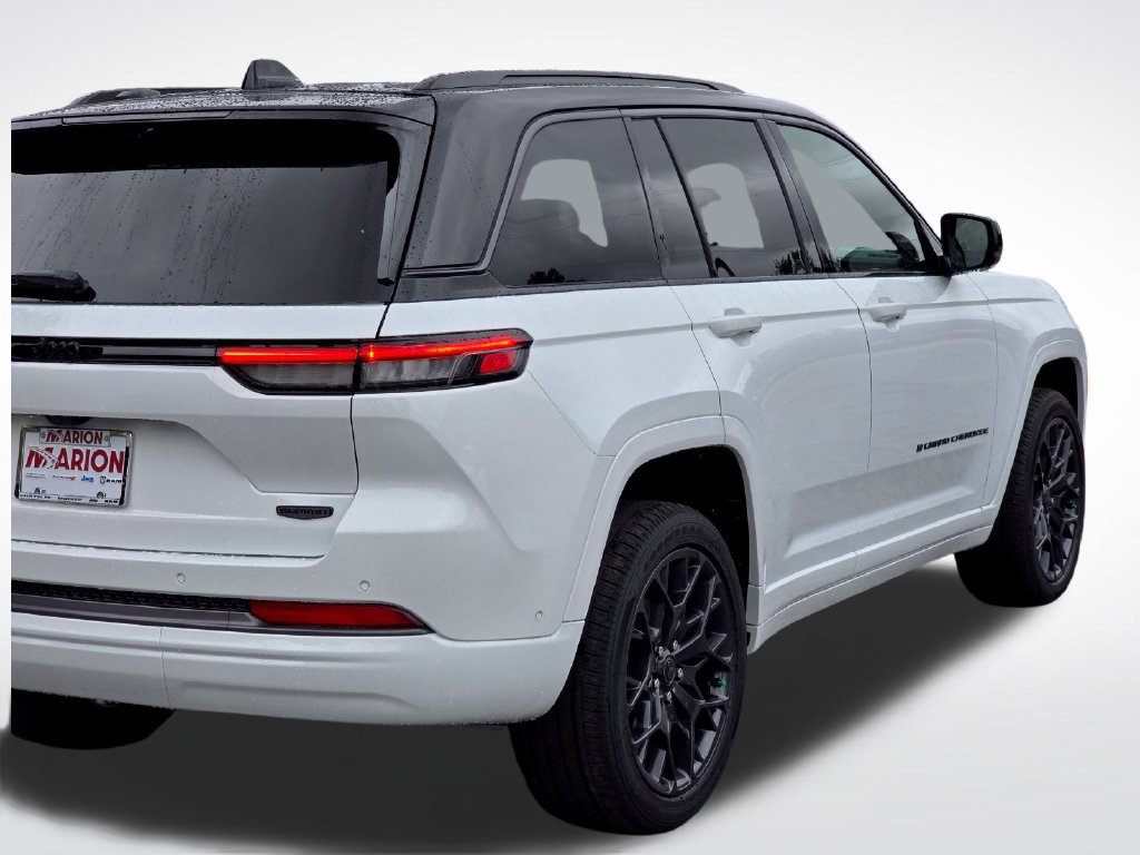 New 2027 Jeep Grand Cherokee Summit AWD/4WD image 40