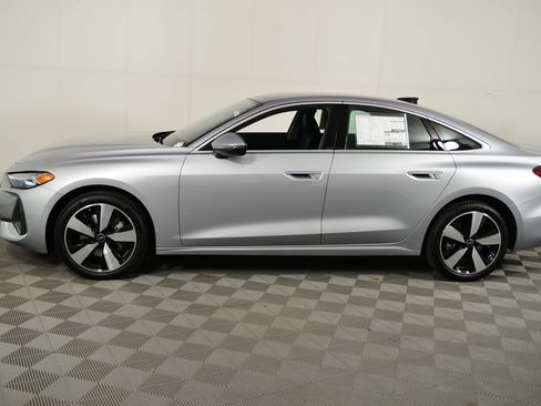 Used 2025 Audi A5 2.0T Premium Plus w/ Premium Plus AWD/4WD image 2
