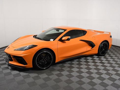 Used 2023 Chevrolet Corvette Stingray Premium Cpe w/ Z51 Performance Package image 2