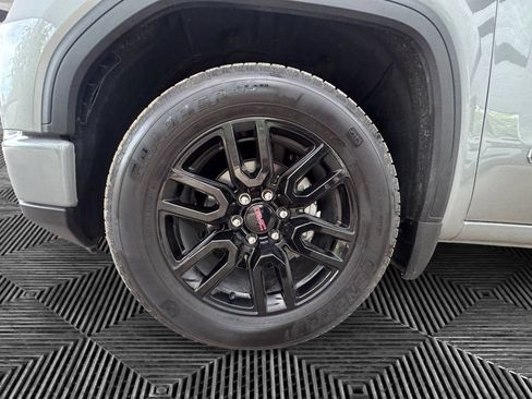 Used 2025 GMC Sierra 1500 Elevation RWD image 9