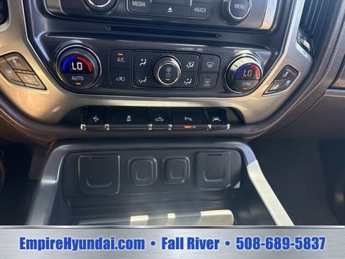 Used 2018 Chevrolet Silverado 1500 LTZ w/ LTZ Plus Package AWD/4WD image 25